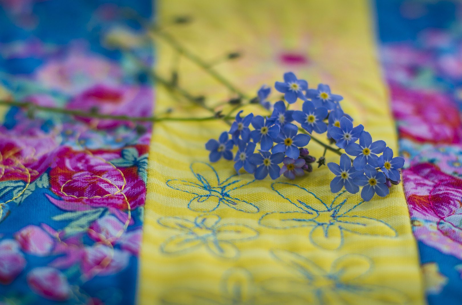 May Flower Line Design