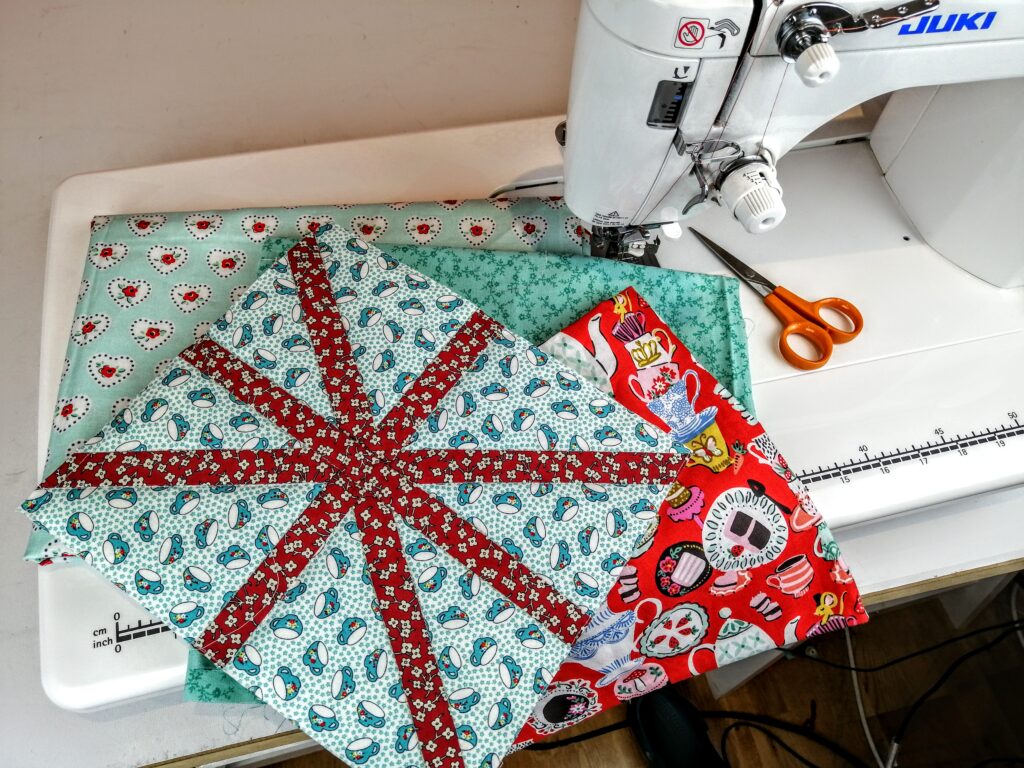 A Fun Sewing Machine Cover for Your Sewing Room - Quilting Digest